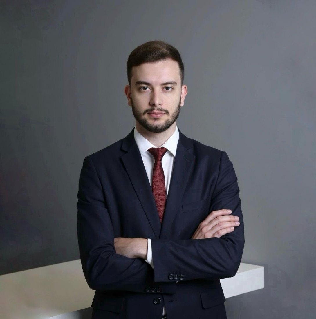 Vinicius D’Agostini, advogado